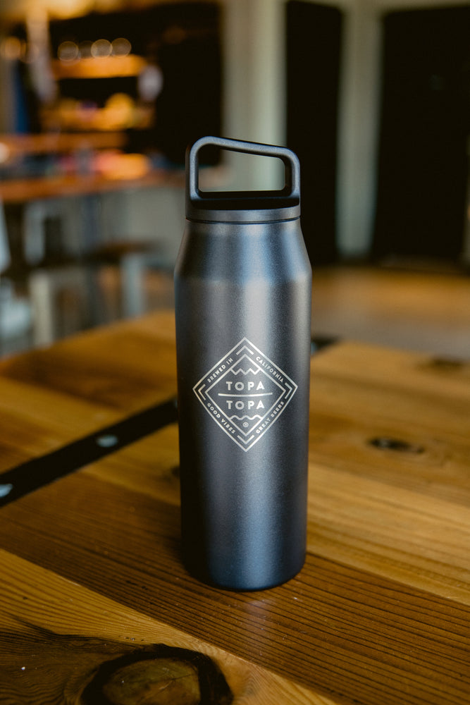 
                  
                    Load image into Gallery viewer, 32oz Wide Mouth Logo Growler
                  
                